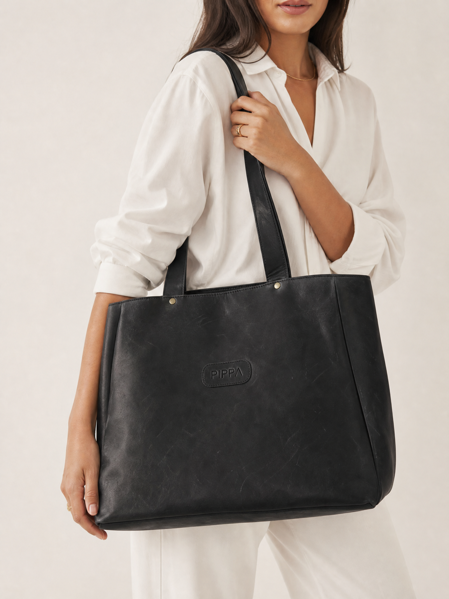 bolso Cinnamon leather black