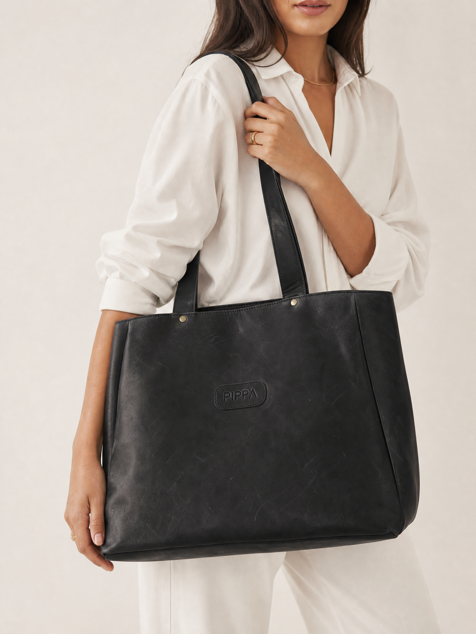 bolso Cinnamon leather black