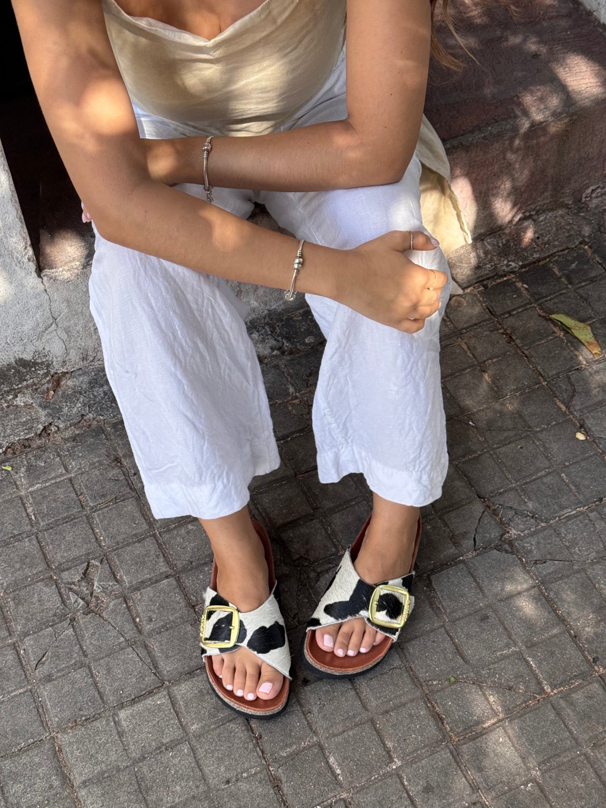 SANDALIA CLOVER 1 HEBILLA LEOPARDO