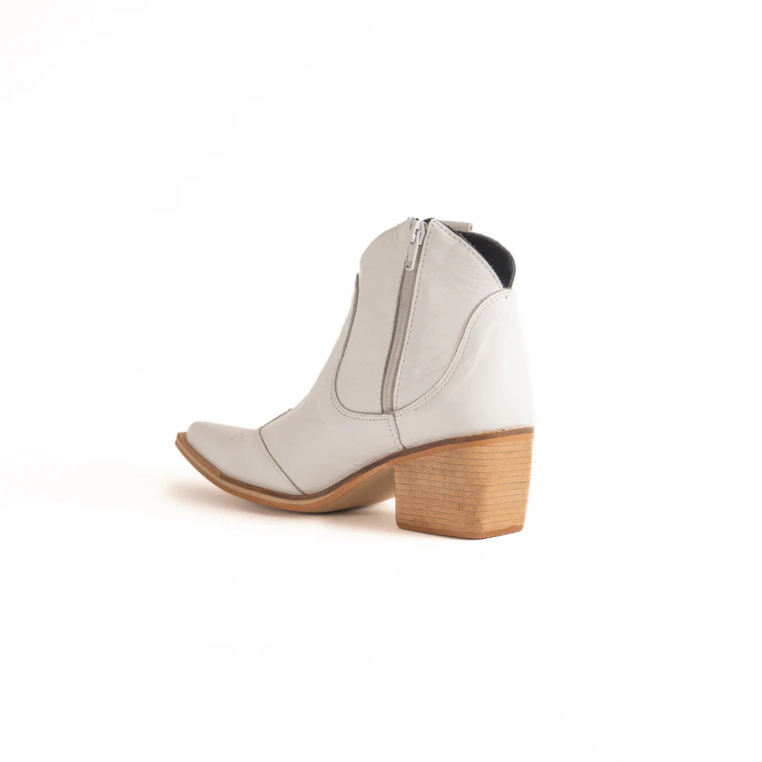 TEXANA TUCSON WHITE