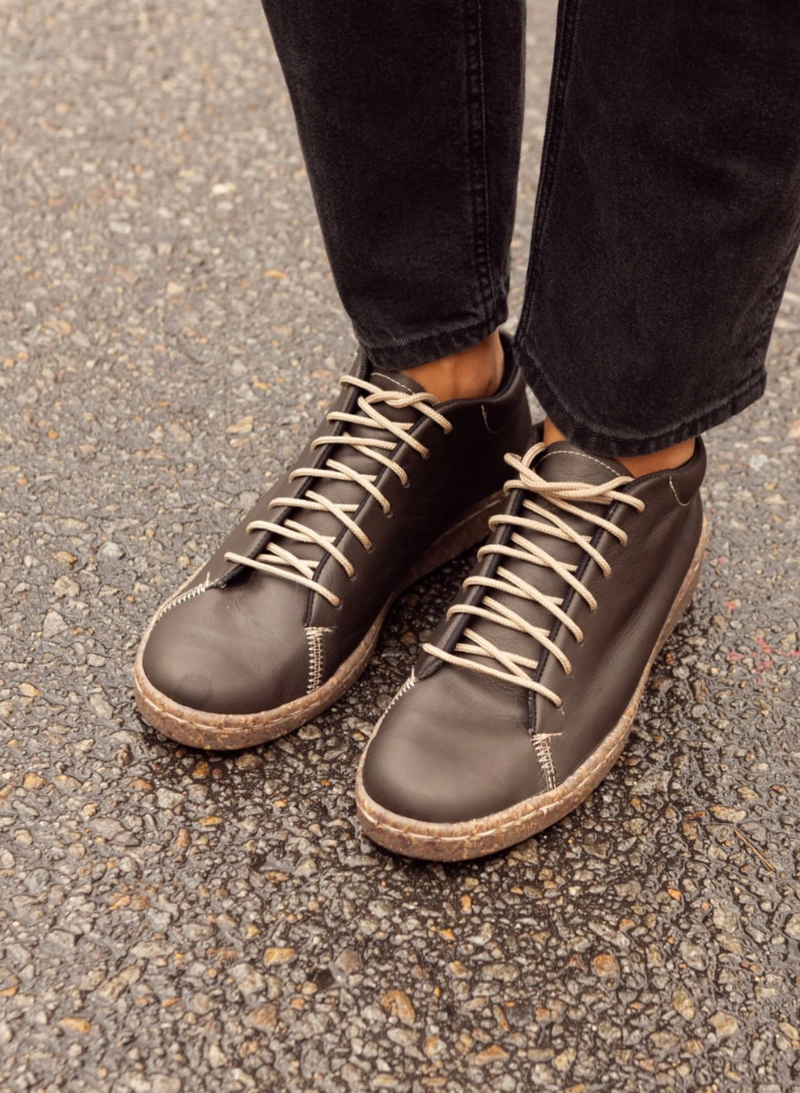 sneaker waver