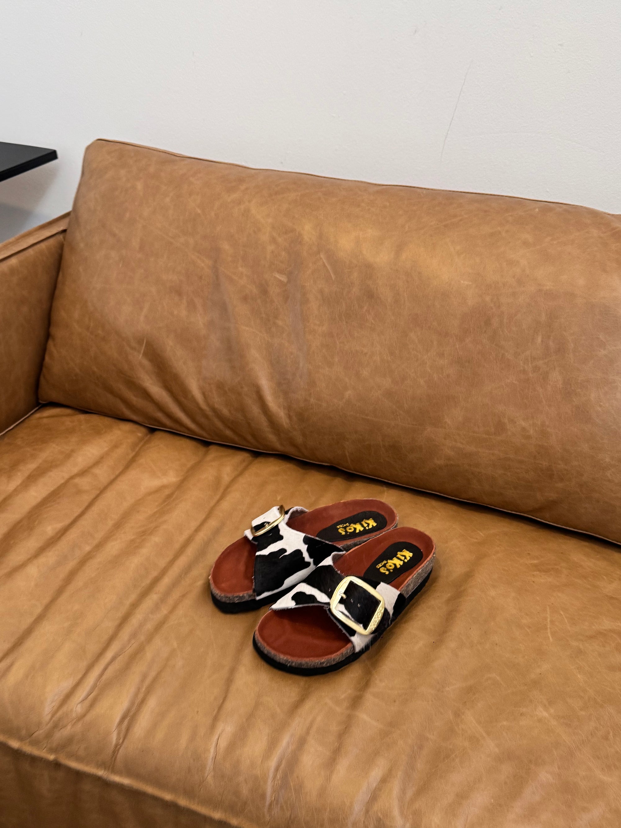 SANDALIA CLOVER 1 HEBILLA LEOPARDO