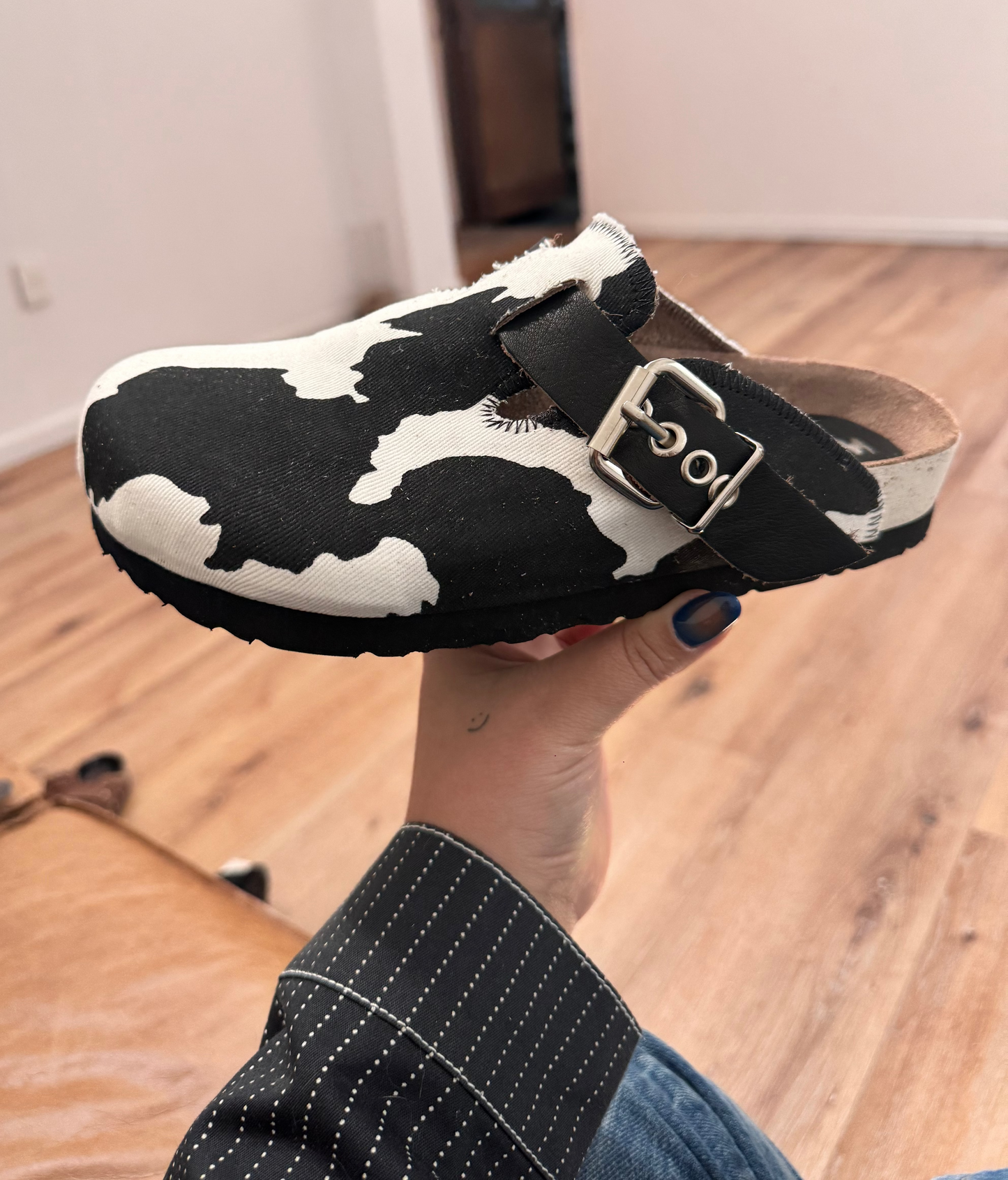 Zueco de tela vaca