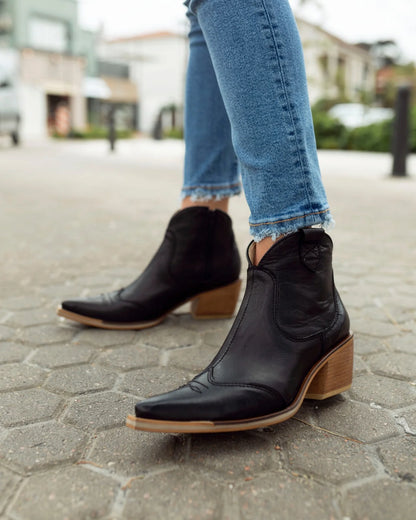 TEXANA TUCSON BLACK